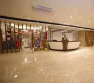 Lobi 2 Dhamma Grand Hotel Resort