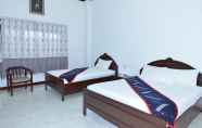 Kamar Tidur 5 Anoulackkhenlao Hotel