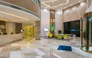 Lobi 5 Vyluk Baiyun International Airport Hotel