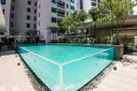 Swimming Pool S6 Beautiful 2 Beds Suite - KLCC - KL Tower - WIFI