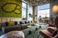 Lobi Four Elements Hotel Amsterdam