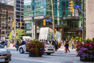 Exterior 4 QuickStay - Elegant & Modern Condo, CN Tower Views