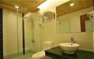 Toilet Kamar 4 Tranquil Sea Hotel