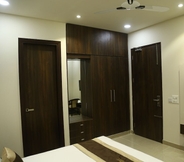 Bedroom 3 Hotel Bhumi Residency