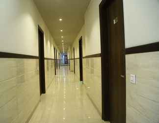 Lobi 2 Hotel Bhumi Residency