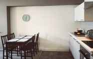 Bedroom 4 Homely Serviced Apartments - Figtree