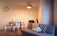 Common Space 2 Homely Serviced Apartments - Blonk St