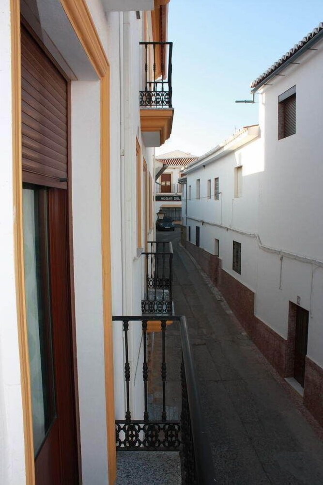 Exterior Apartamentos El Burgo