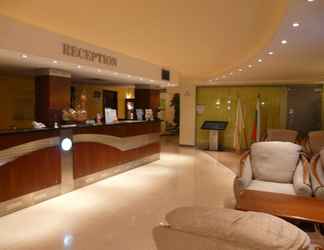 Lobby 2 Hotel Ustra