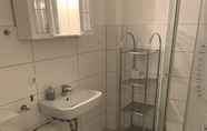 Toilet Kamar 6 Heinsberg City Apartments