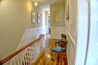 Lobby Renovated 2BR Savannah Home