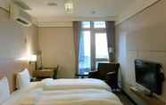 Bedroom 5 Rhineinn Hotel