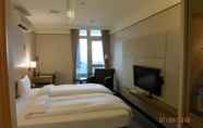 Kamar Tidur 7 Rhineinn Hotel