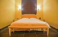 Kamar Tidur 3 Chateau Monette Hotel & Resort