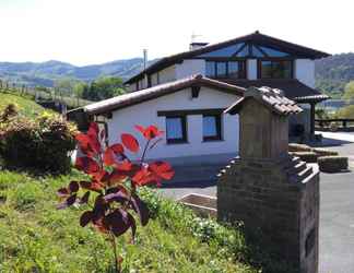 Exterior 2 Casa Rural y Apartamentos Haizeaberri