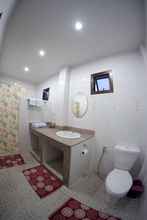 Toilet Kamar 4 MaikhaoBeach Home