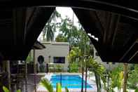 Kolam Renang Sunset Bay Villas Siargao