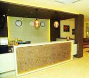 Lobby 3 Hotel Kek Grand Park