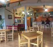 Bar, Cafe and Lounge 6 Les Essertets - Vacances ULVF