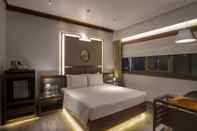 Bedroom Zone By The Park Kolkata