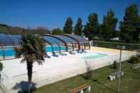 Swimming Pool Les Beaupins - Vacances ULVF