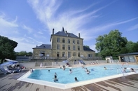 Swimming Pool Le Domaine de Pelvezy - Vacances ULVF