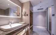 In-room Bathroom 5 Atour Hotel Jinwan Plaza Railway Station Tianjin