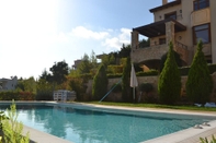 Swimming Pool Villa Marina-Luxury Villa with Private Pool