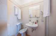 In-room Bathroom 4 Residence Fior D'Alpe