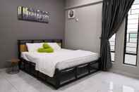 Kamar Tidur RE - Roomy Stay