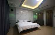 Kamar Tidur 6 Bestie Hotel