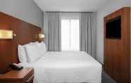 Bedroom 6 Residence Inn by Marriott Norwalk