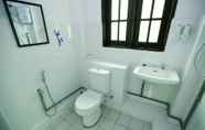 In-room Bathroom 5 Hommie 1934