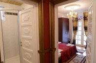 Bedroom Vivaldi Suites