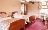 Kamar Tidur 5 Hill Top Farm B&B