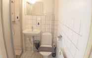 Toilet Kamar 4 Hotell Slitebaden