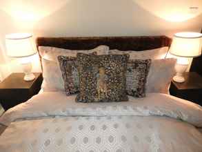 Kamar Tidur 4 Henry VIII Cottage