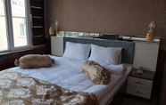 Kamar Tidur 3 East House Hotel