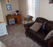 Lobi 2 Tin Brook Bed & Breakfast