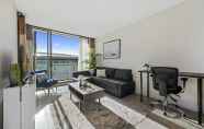 Common Space 4 Full Darling Harbour View Luxury 2 Bedroom Apartment