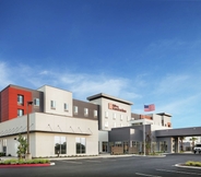 Exterior 7 Hilton Garden Inn Sacramento Airport Natomas