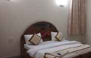Bedroom 4 Hotel Marigold