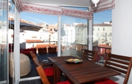 Common Space 3 Best Terrace River view Alfama Apartment