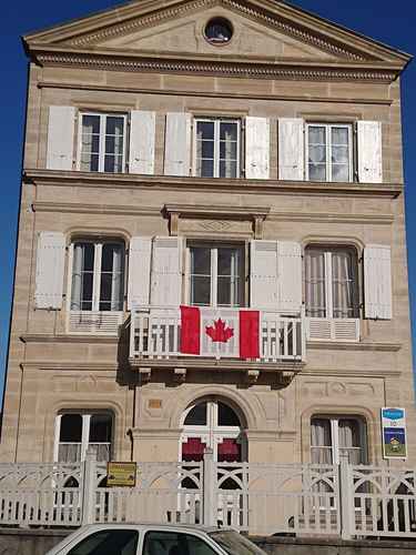 Joyeux Reveil Arrondissement De Caen France