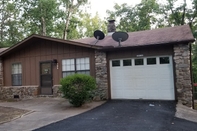 Exterior Canterbury Cabin