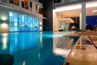 Swimming Pool 1BR with Sofa Bed Thamrin Executive Apartment