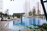 Swimming Pool Homey 1BR at The Wave near Epicentrum Kuningan