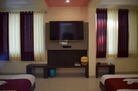 Kamar Tidur Hotel Shree Pratham Milan