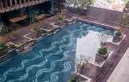 Kolam Renang 6 Luxurious Furnished 2BR Kemang Village Apartment