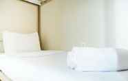 Kamar Tidur 4 Comfortable 2BR Springlake Summarecon Apartment